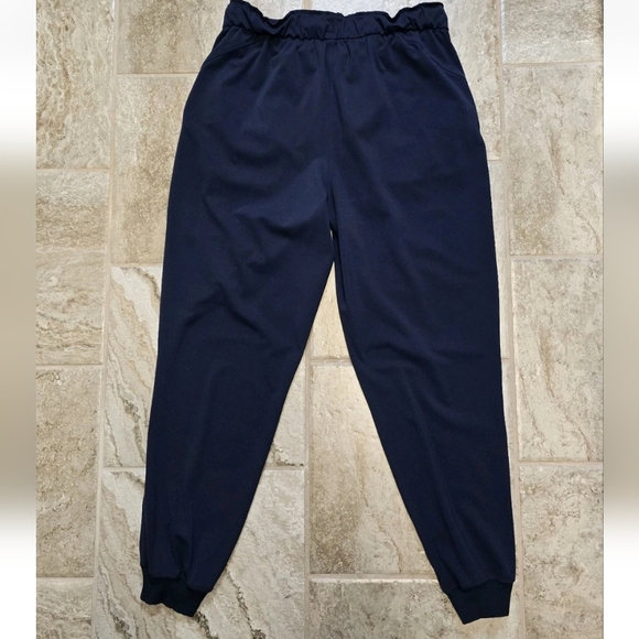 Lululemon Keep Moving Joggers  Pants Women Size 10 True Navy Wicking Stretch - Picture 3 of 8